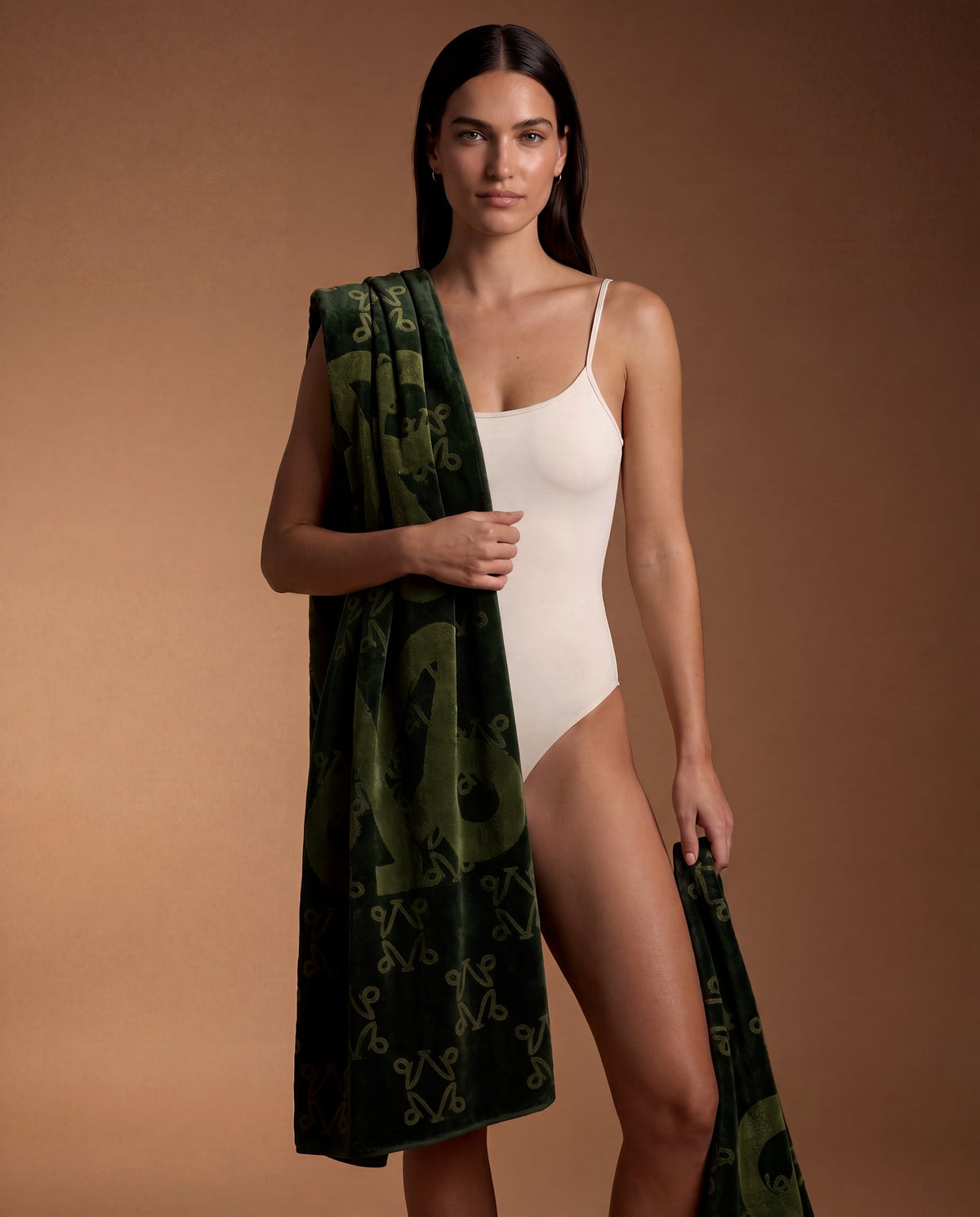 The Heat — Undergrowth jacquard monogram towel